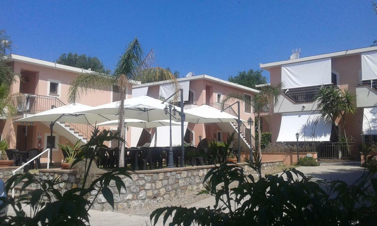 Hotel San Domenico Марина-ди-Камерота Экстерьер фото